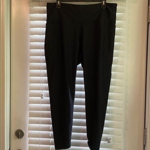 Old Navy High-Waist Compression Active Leggings